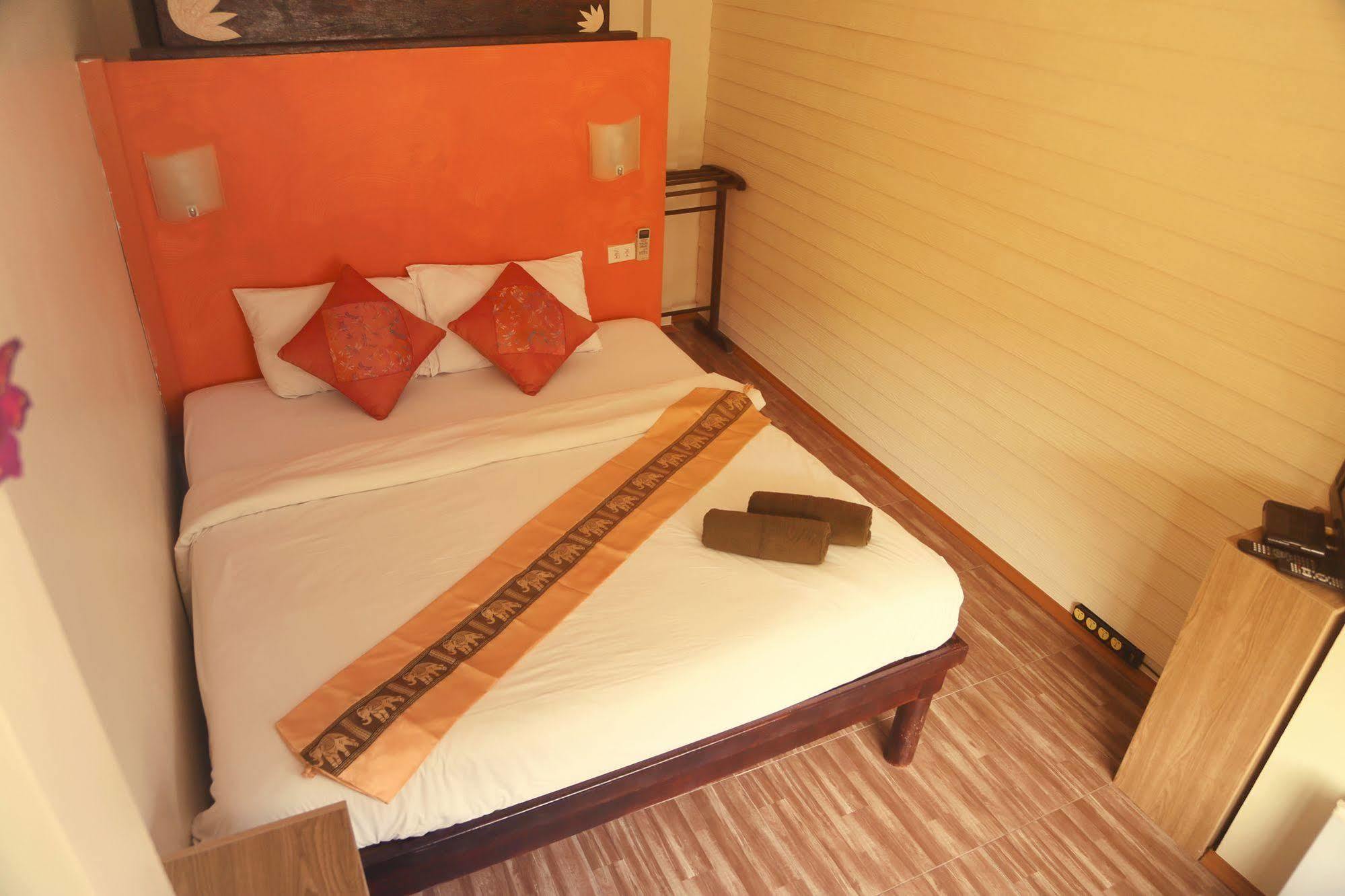 Boondaree Home Resort شاطئ كاتا المظهر الخارجي الصورة